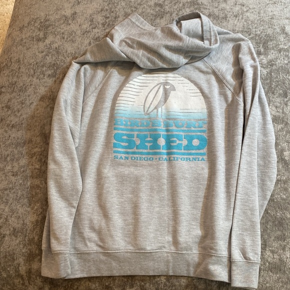 Birds Surf Shed San Diego CA long sleeve size Medium gray hoodie. {240} - Picture 3 of 12